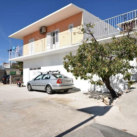 Apartments Zmika Primosten Exterior photo